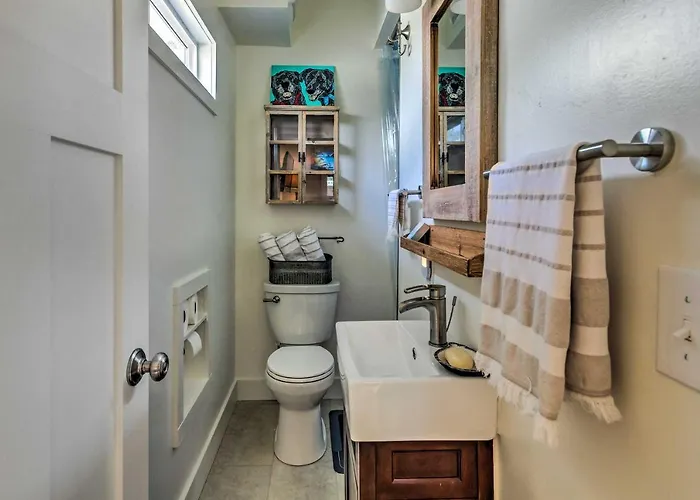 Holiday home Tiny House < 1 Mi To Bayview Park! *